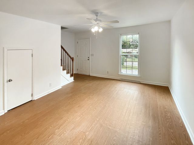 4833 Sheffield Dr, Nashville, TN 37211