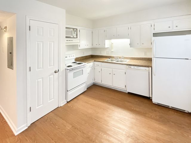 4833 Sheffield Dr, Nashville, TN 37211