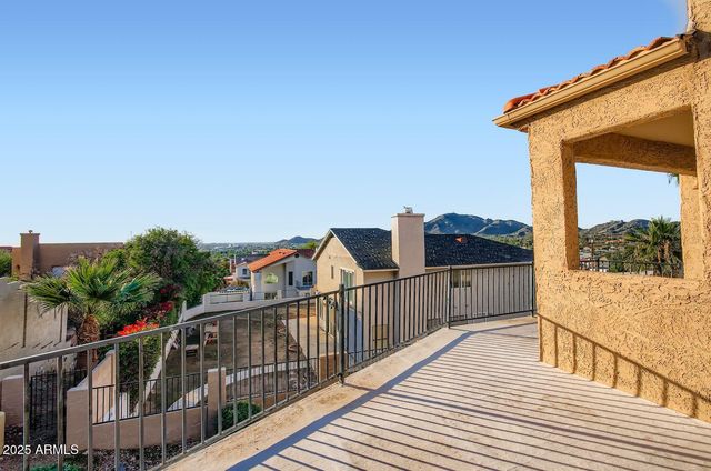 1543 E MISSION Lane, Phoenix, AZ 85020