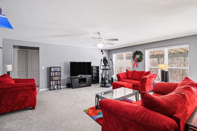 2503 Rockcreek Court, Hebron, KY 41048