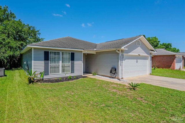 10549 Wilderness Ln, Pensacola, FL 32534