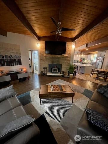 19306 NW 11th Avenue, Ridgefield, WA 98642