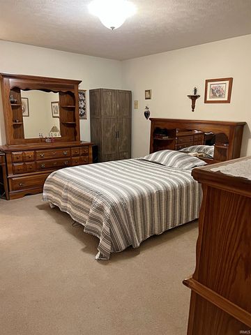 11038 W 125 N, Linton, IN 47441