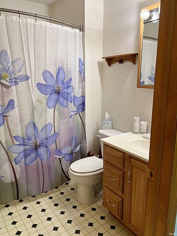 11038 W 125 N, Linton, IN 47441