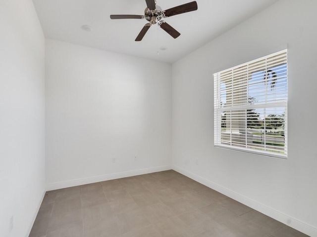 2545 Saint Lucia Circle, Vero Beach, FL 32967