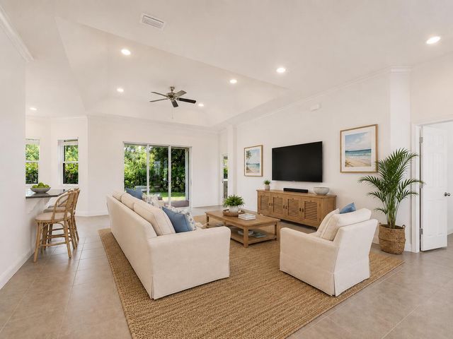 2545 Saint Lucia Circle, Vero Beach, FL 32967