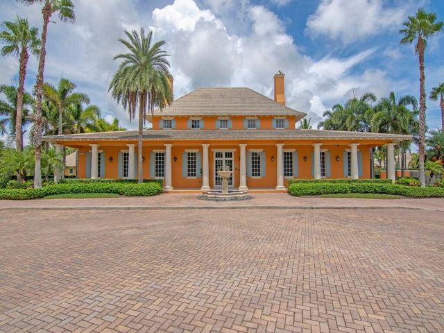 2545 Saint Lucia Circle, Vero Beach, FL 32967