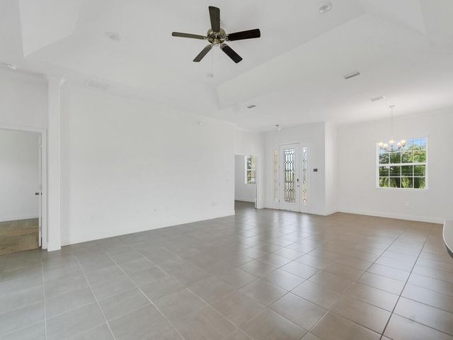 2545 Saint Lucia Circle, Vero Beach, FL 32967