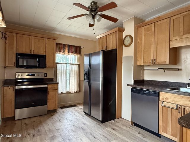 115 Oak Street, Corinth, NY 12822