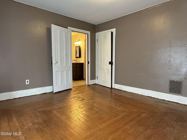 115 Oak Street, Corinth, NY 12822