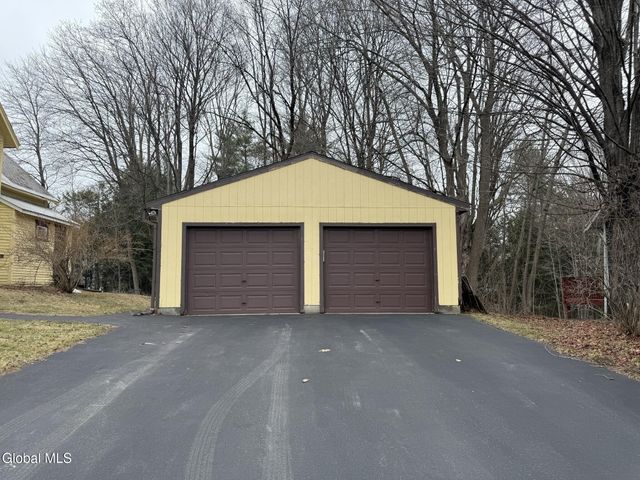 115 Oak Street, Corinth, NY 12822