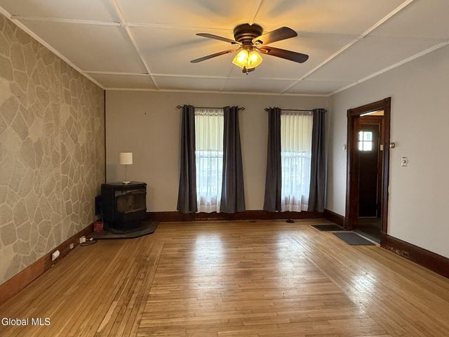 115 Oak Street, Corinth, NY 12822