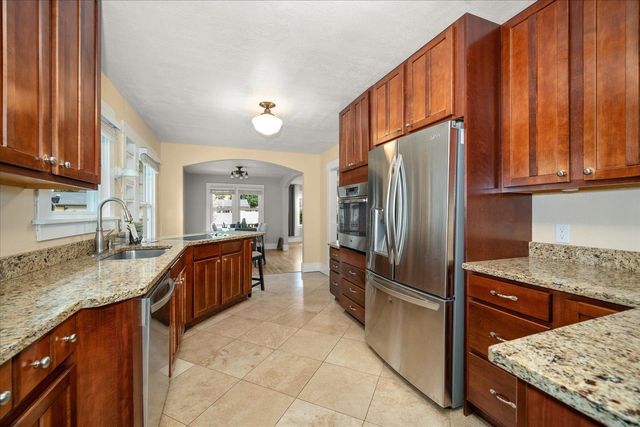 42 W 23rd Ave, Spokane, WA 99203