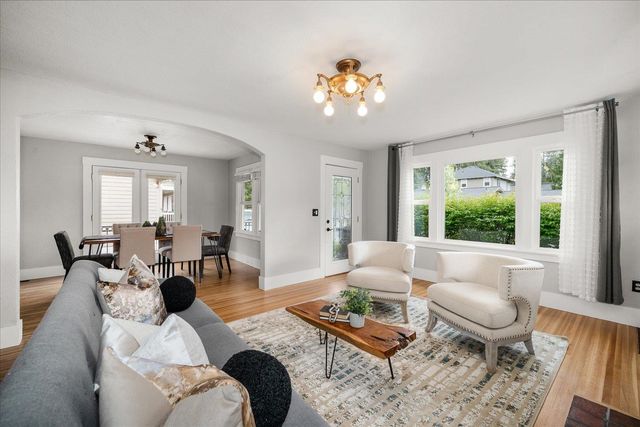 42 W 23rd Ave, Spokane, WA 99203