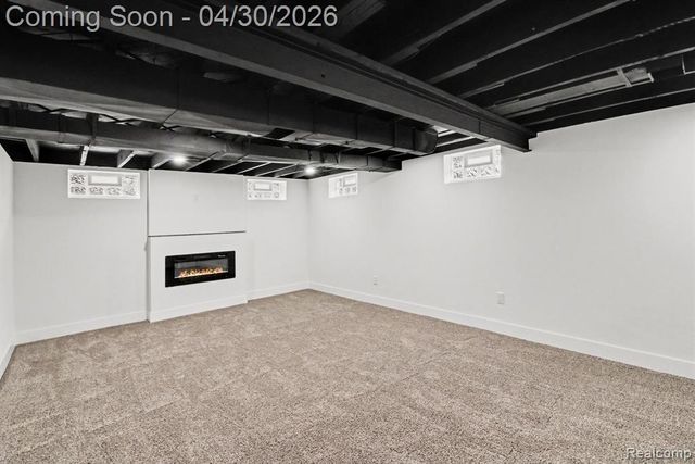 6366 Dellwood Drive, Waterford, MI 48329