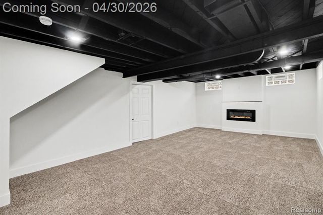 6366 Dellwood Drive, Waterford, MI 48329
