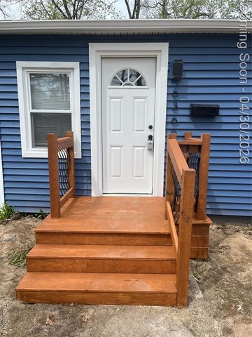 6366 Dellwood Drive, Waterford, MI 48329