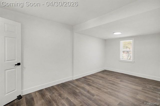 6366 Dellwood Drive, Waterford, MI 48329