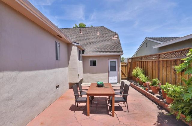 3726 Casanova Drive, San Mateo, CA 94403