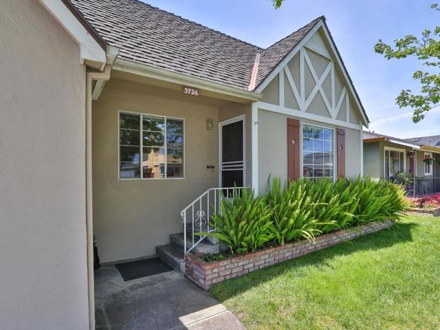 3726 Casanova Drive, San Mateo, CA 94403
