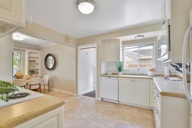 3726 Casanova Drive, San Mateo, CA 94403