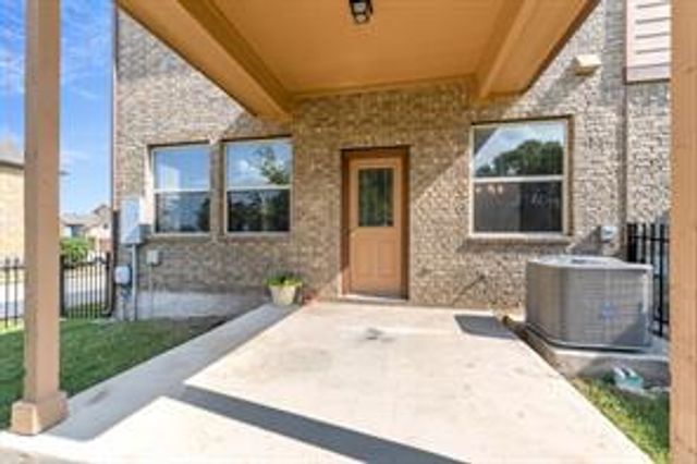 1001 ZODIAC LN 50, Round Rock, TX 78665