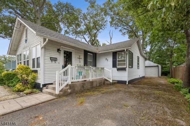 31 Nejecho Dr, Brick Twp., NJ 08723