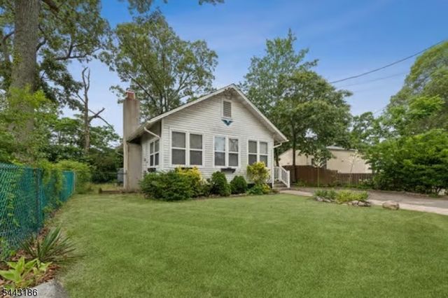 31 Nejecho Dr, Brick Twp., NJ 08723
