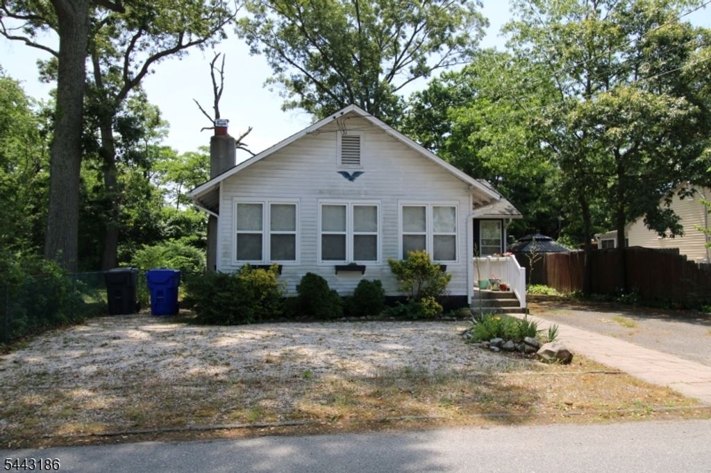 31 Nejecho Dr, Brick Twp., NJ 08723