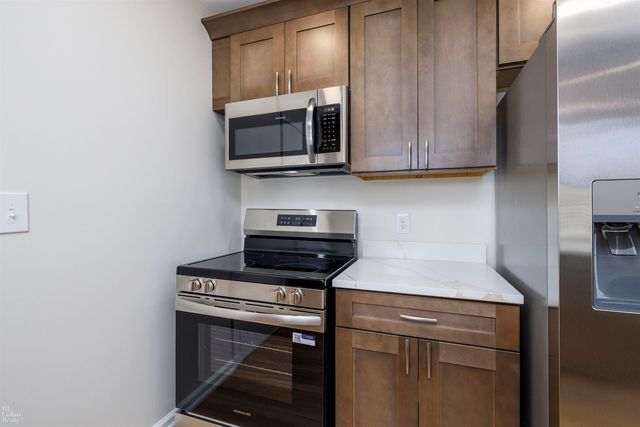 26380 Beamer Street, Harrison Twp, MI 48045