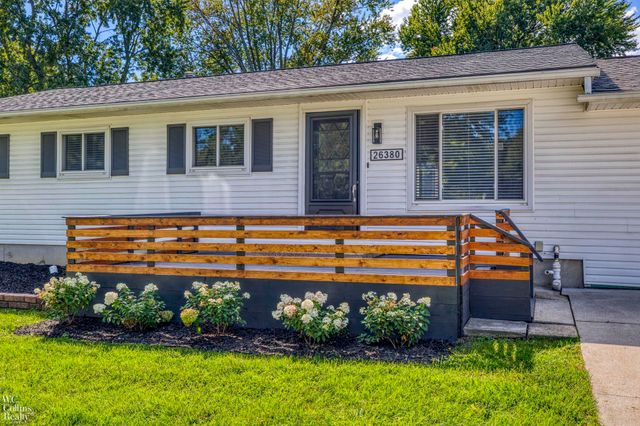 26380 Beamer Street, Harrison Twp, MI 48045