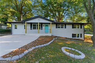 1000 CLIFTON Circle SE, Smyrna, GA 30080