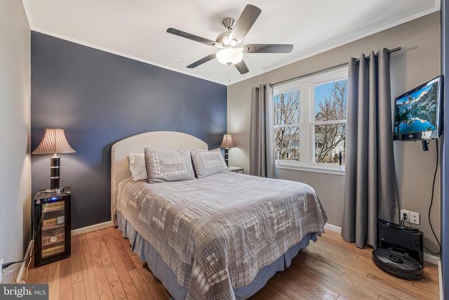 1109 DEVON ST, Herndon, VA 20170