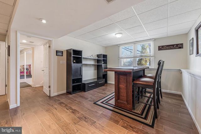 1109 DEVON ST, Herndon, VA 20170