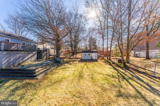 1109 DEVON ST, Herndon, VA 20170