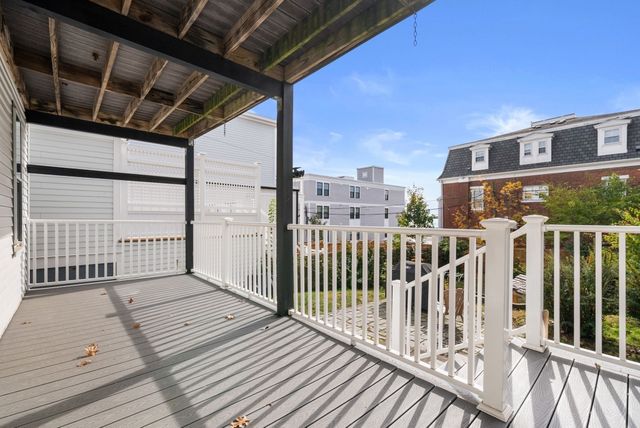 845 E 5th 1, Boston, MA 02127