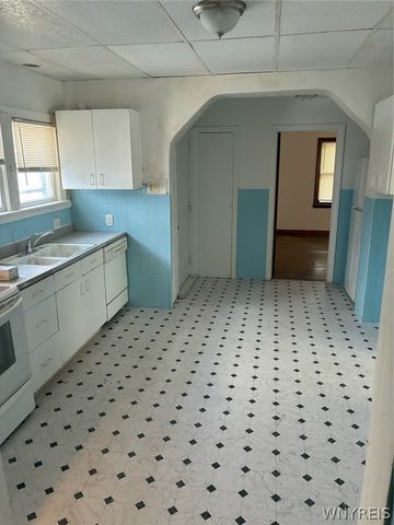 541 16th Street, Niagara Falls, NY 14301