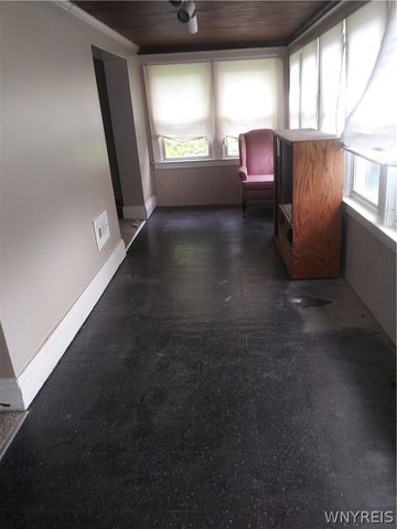 541 16th Street, Niagara Falls, NY 14301