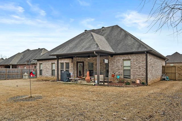 3208 Stonehenge, Searcy, AR 72143