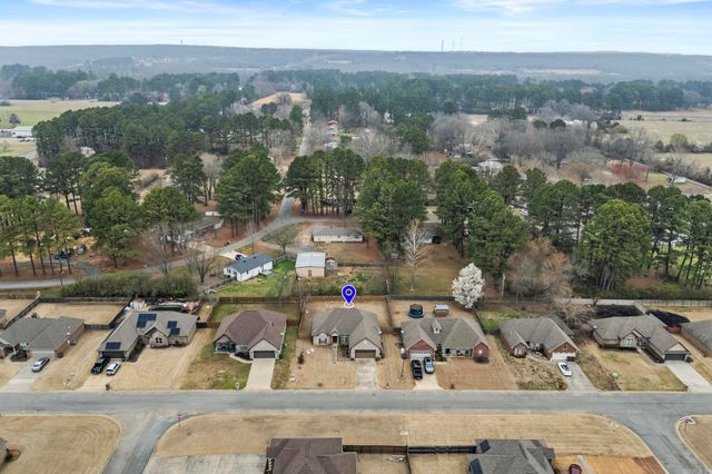 3208 Stonehenge, Searcy, AR 72143