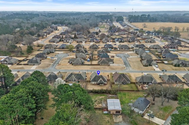 3208 Stonehenge, Searcy, AR 72143