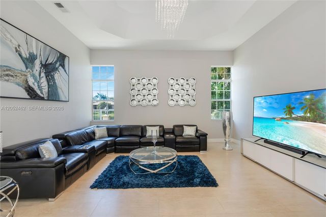 5354 NW 57th Way, Coral Springs, FL 33067