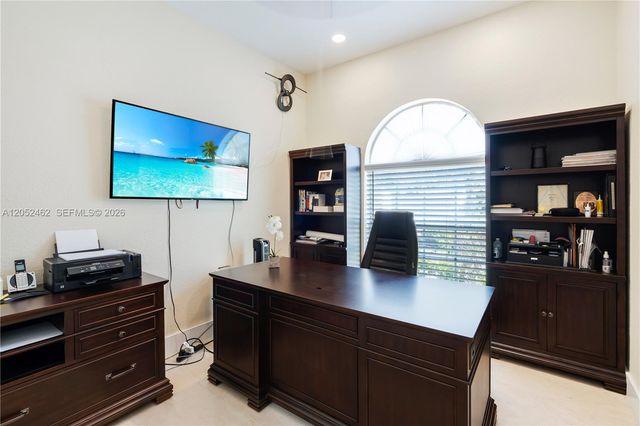 5354 NW 57th Way, Coral Springs, FL 33067