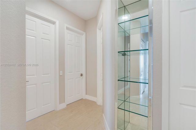 5354 NW 57th Way, Coral Springs, FL 33067