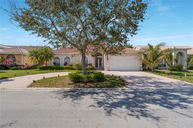5354 NW 57th Way, Coral Springs, FL 33067