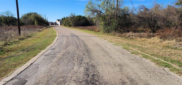 22283 Greenbriar Drive, Whitney, TX 76692