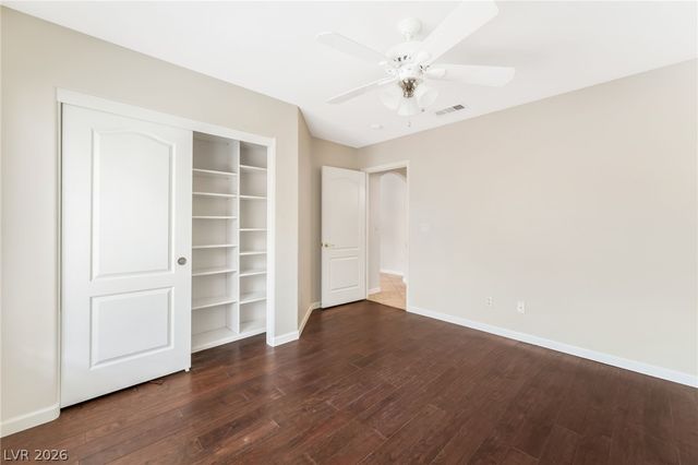 1733 TESARA VISTA Place, Las Vegas, NV 89128