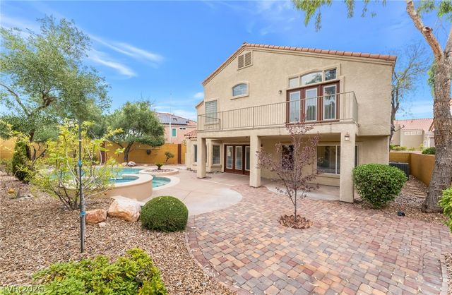 1733 TESARA VISTA Place, Las Vegas, NV 89128