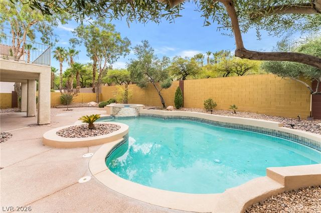 1733 TESARA VISTA Place, Las Vegas, NV 89128
