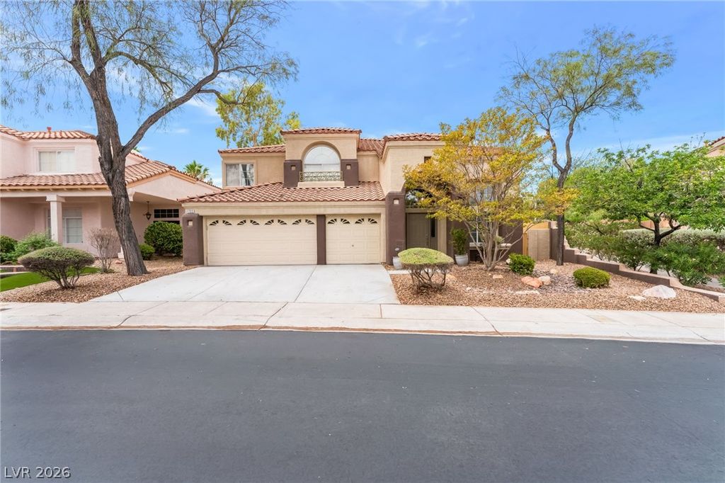 1733 TESARA VISTA Place, Las Vegas, NV 89128